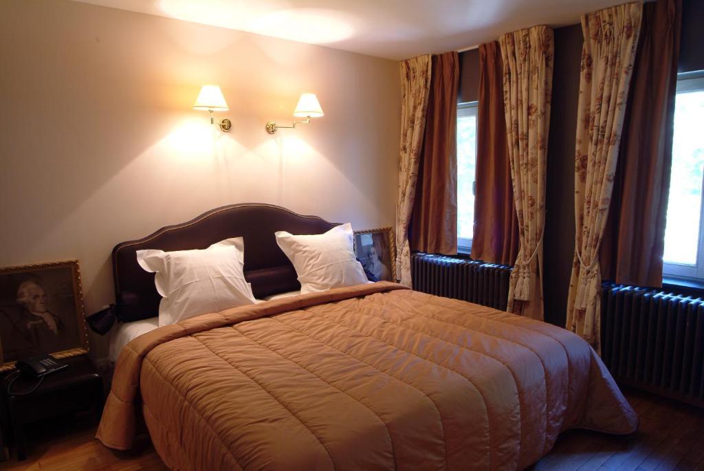 Charmehotel Manoir Ogygia Hotel 4*