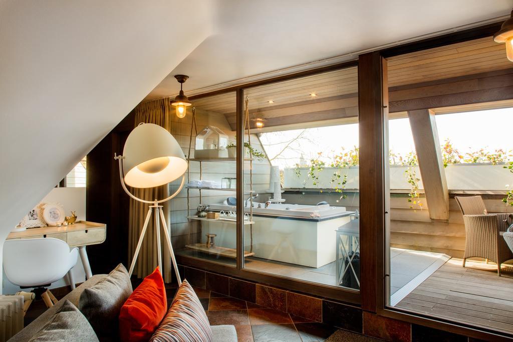 Charmehotel Manoir Ogygia Hotel 4*